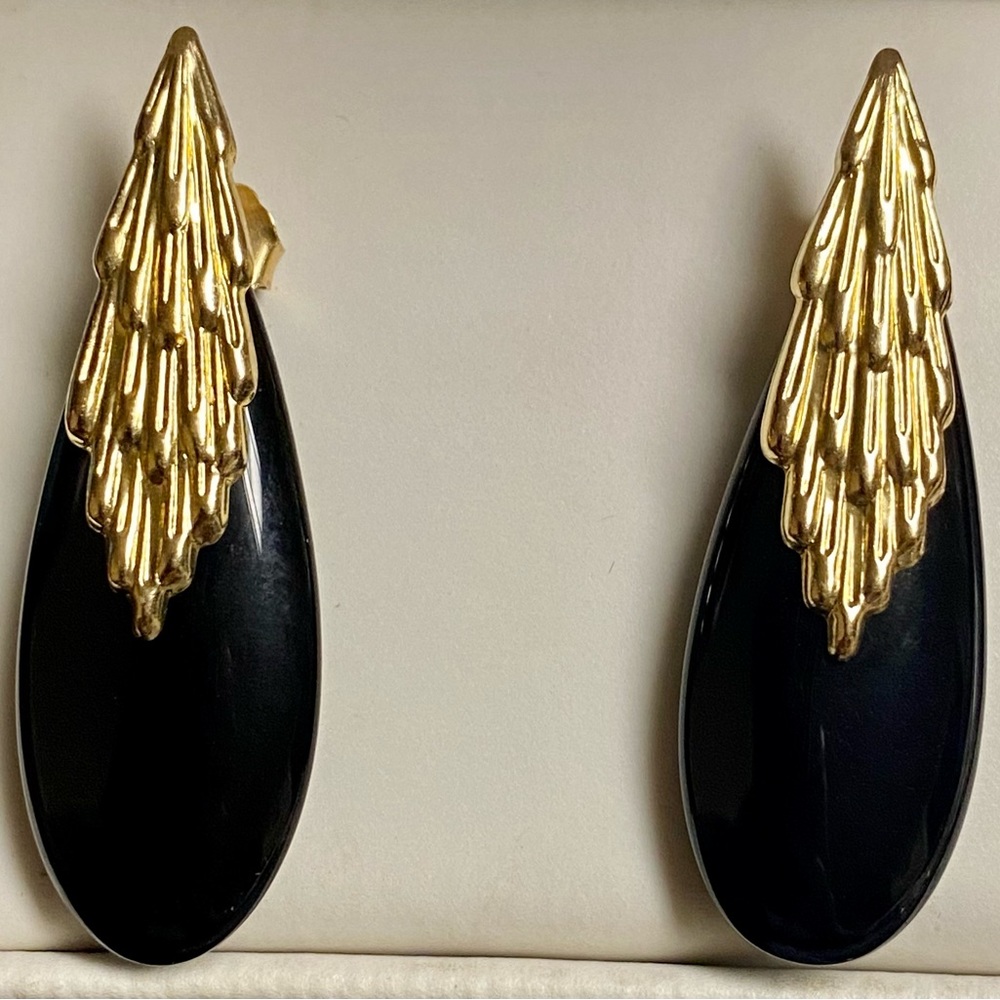 14K Genuine  Onyx Earrings